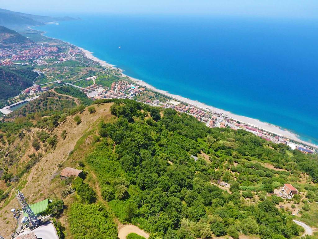 buy-a-plot-of-land-in-sicily-your-land-by-the-sea